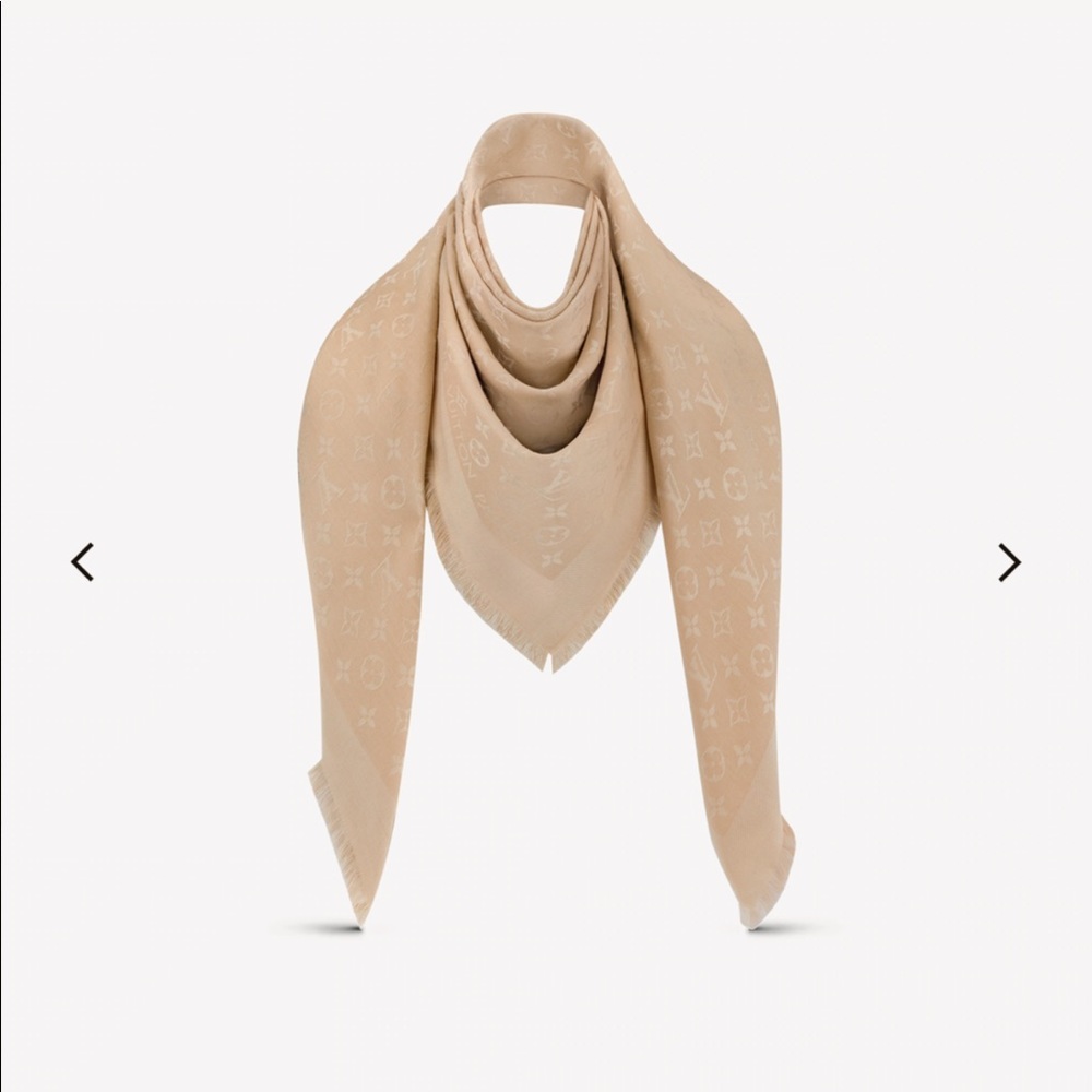 Louis Vuitton Monogram Shawl